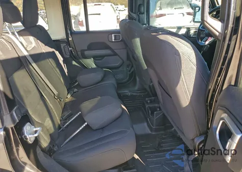 2019 Jeep Wrangler Unlimited Sahara z USA, uszkodzony, nr VIN 1C4HJXEG6KW635710